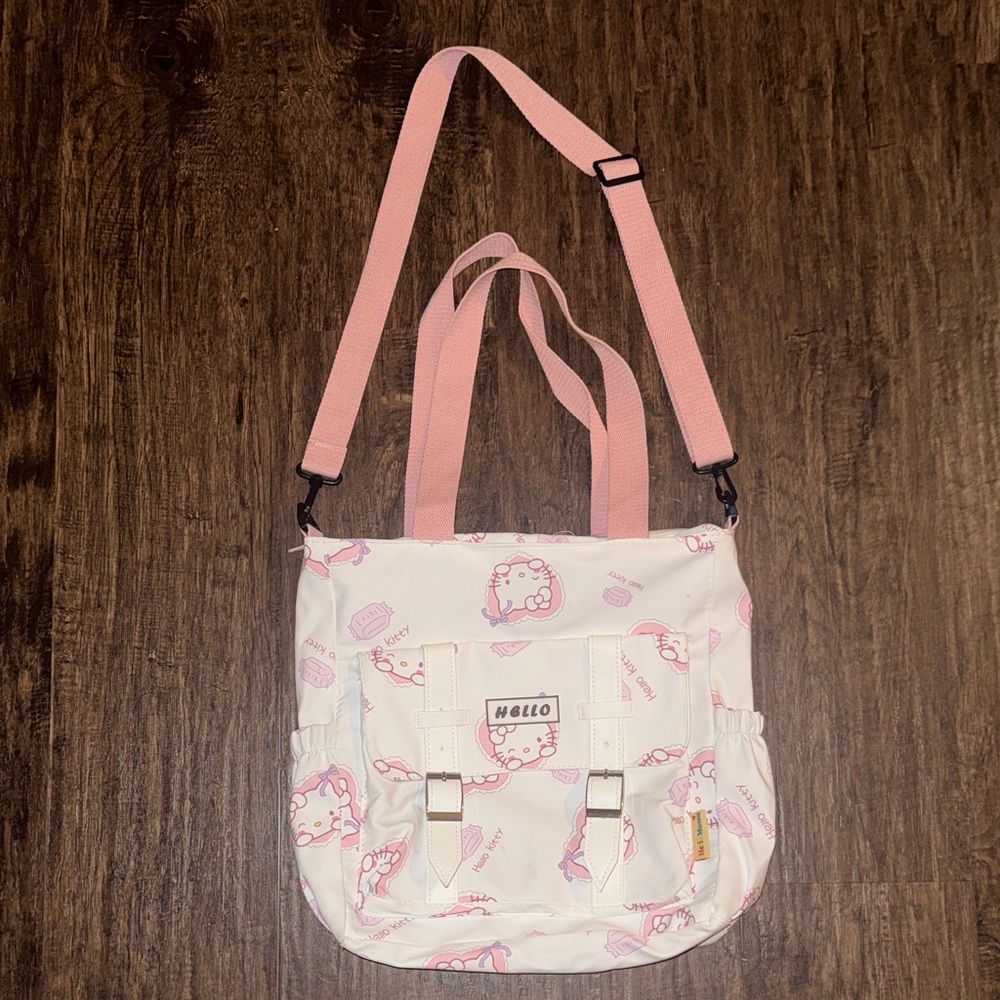 Hello Kitty White and Pink Crossbody Bag
